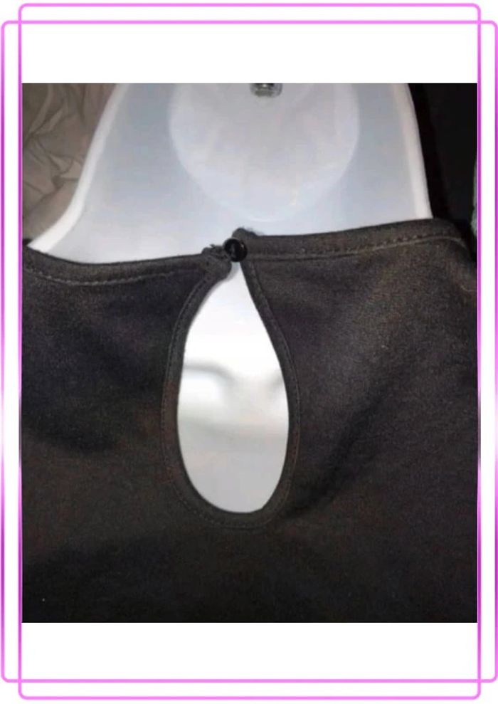 T-shirt noir - photo numéro 2