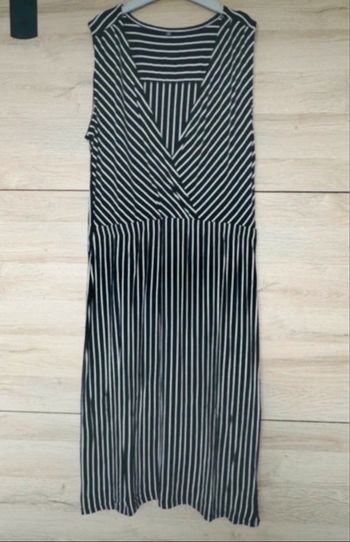 🌸 robe droite sans marque taille M🌸