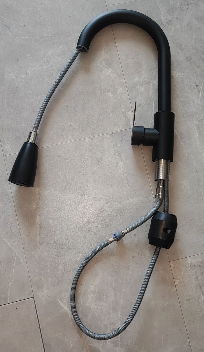Robinet mitigeur design noir neuf jamais servi dans son emballage - photo numéro 4