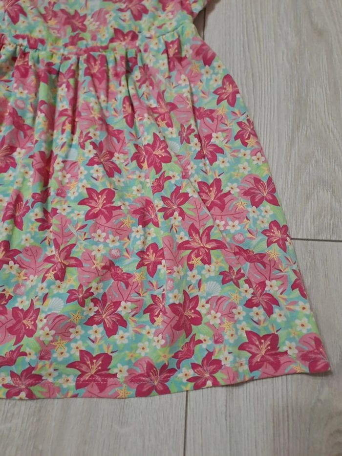 Jolie robe de plage 6A - photo numéro 2