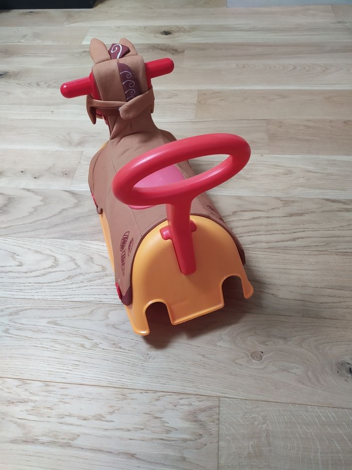 Cheval à bascule et à roulettes - photo numéro 4