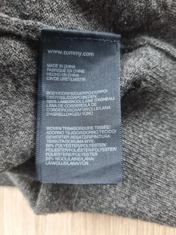 Pull a col V Gris foncé Laine Tommy Hilfiger Homme Taille S - photo numéro 3