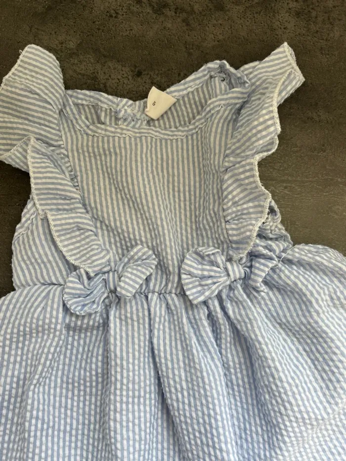 Robe fille 6-9 mois - photo numéro 2