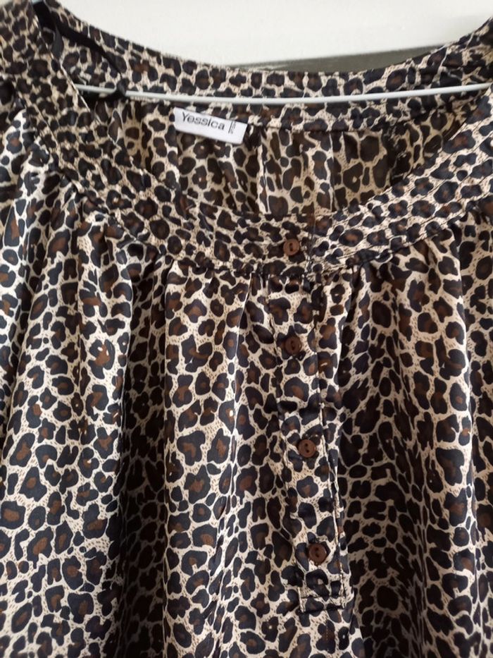 Chemise Yessica taille 48 - photo numéro 3