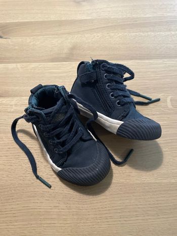 Baskets bleues pointure 21 obaibi