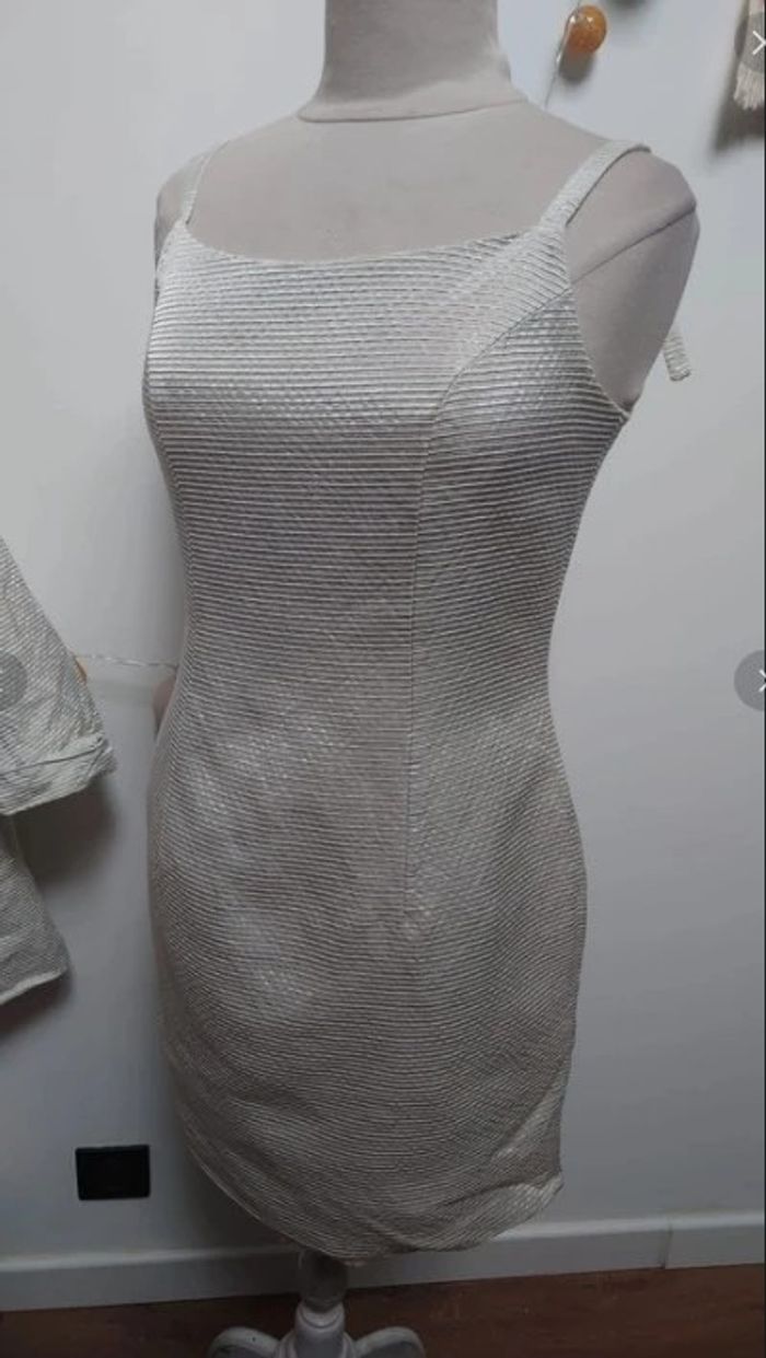 ensemble Robe palais royal t 40 avec sa veste - photo numéro 5