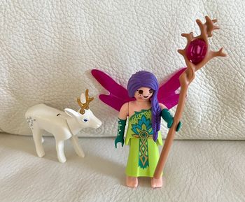 Lot playmobil réf 5370  Fée ailée avec sceptre magique et chevreuil blanc !
