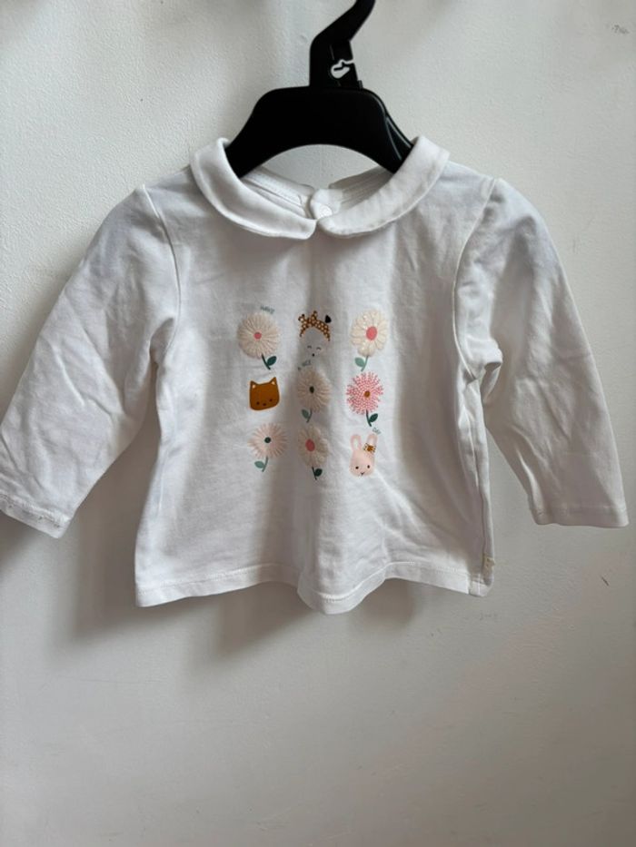 T-shirt blanc fleurs manches longues Obaïbi 3 mois - photo numéro 2