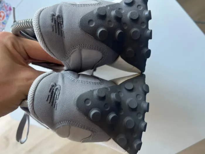 New Balance 327 White Grey 44 - photo numéro 3