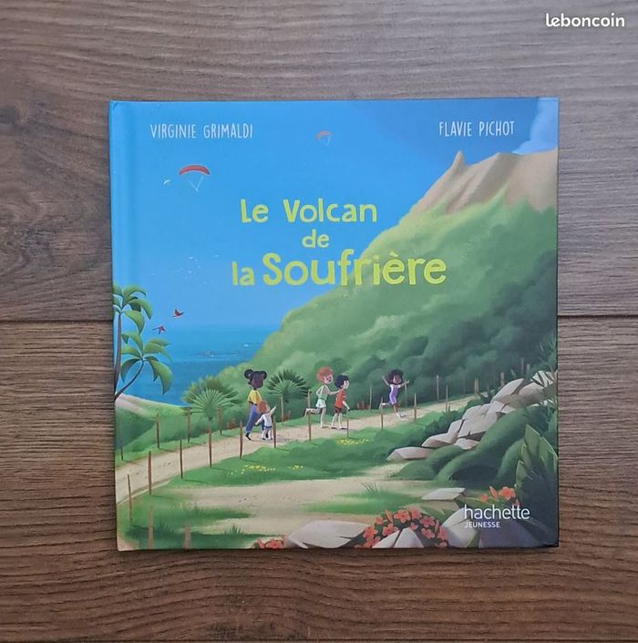 Livre le volcan de la soufrière