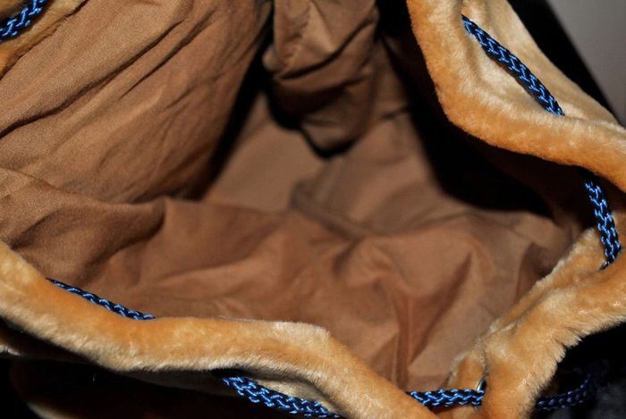 Très grand sac à dos en peluche tout doux avec petit ourson et bretelles réglables - photo numéro 5