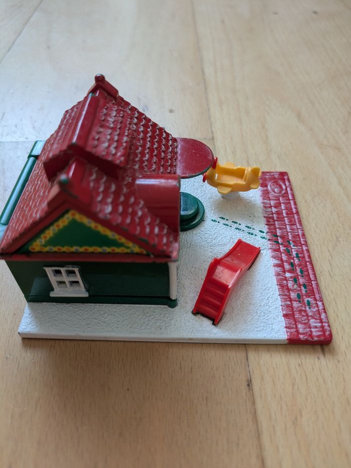 Polly Pocket Christmas Holiday toy shop - photo numéro 4
