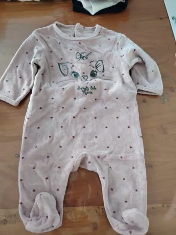Pijama Marie disney