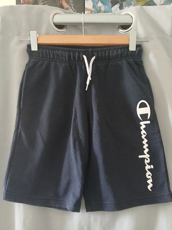 Short garçon champion taille 7/8 ans