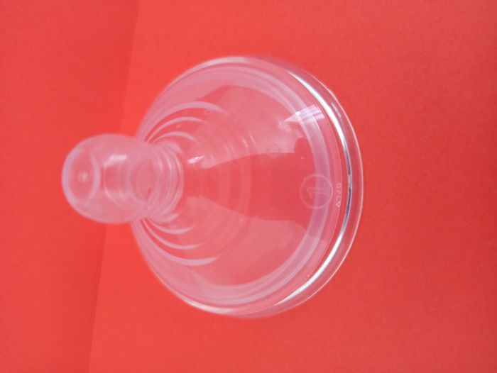 4 biberons tommee tipee 150ml avec tétines rondes débit lent (1) - photo numéro 4