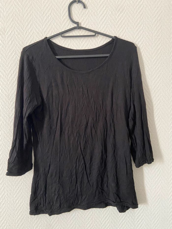 Haut noir manches 3/4