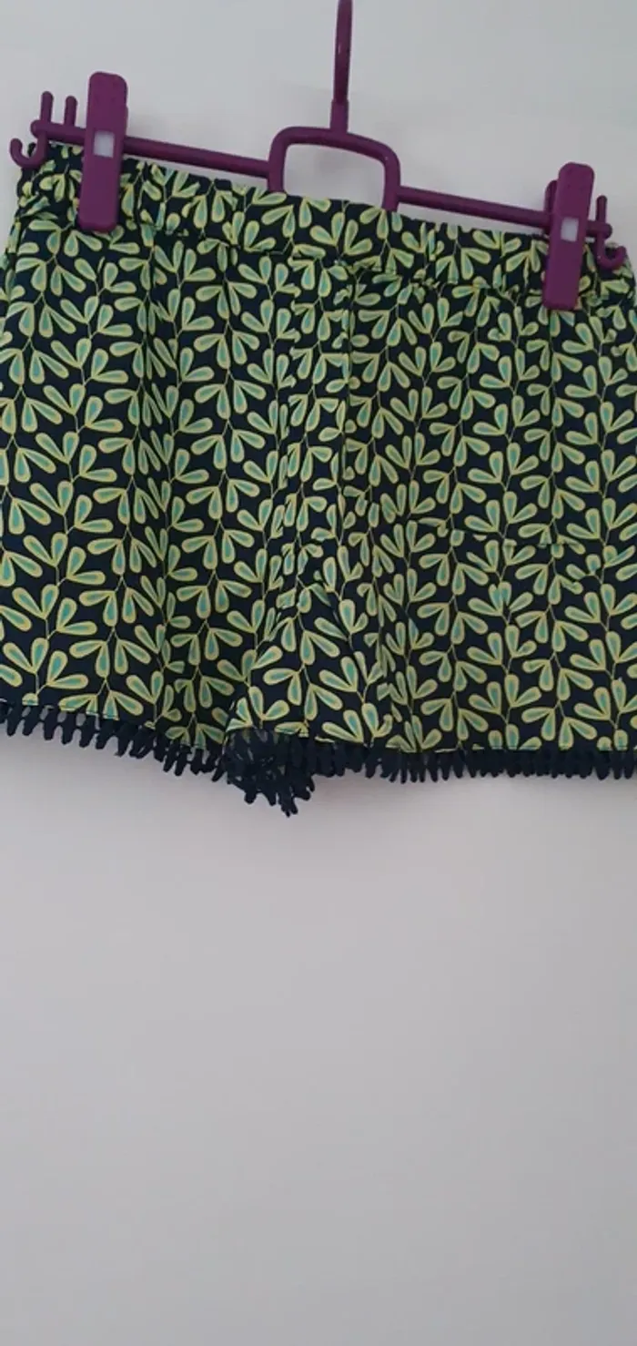 Short à motif feuille - photo numéro 4