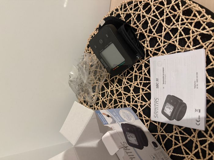 Tensiomètre de poignet SANITAS - photo numéro 2