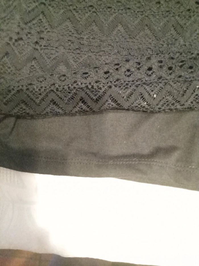 Top dentelle polyester - photo numéro 4