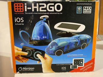 Voiture télécommandée fonctionne à l’eau