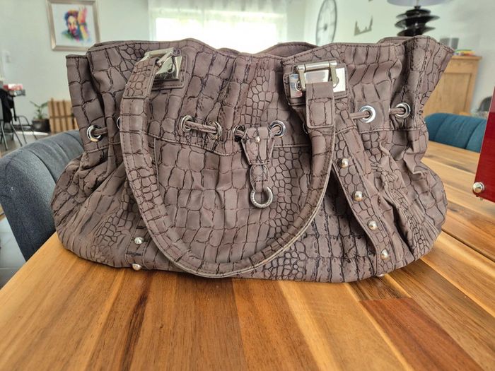 Sac neuf Arthur et Aston