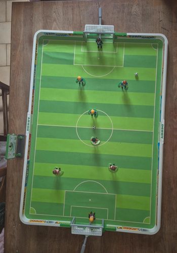 Terrain de foot playmobil