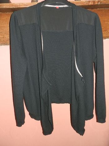Gilet fin point de blé et voile