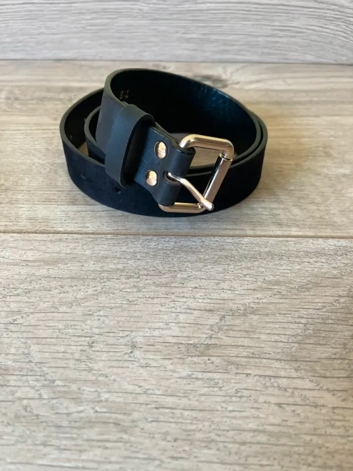 Ceinture noire Mango