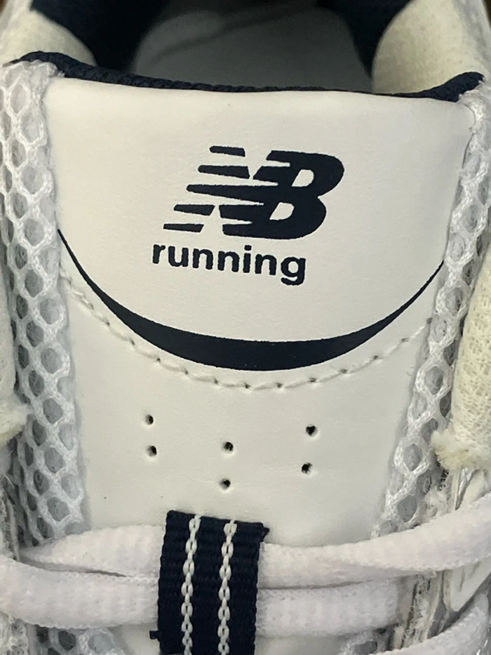 New Balance 530 Blanc 41.5 - photo numéro 6