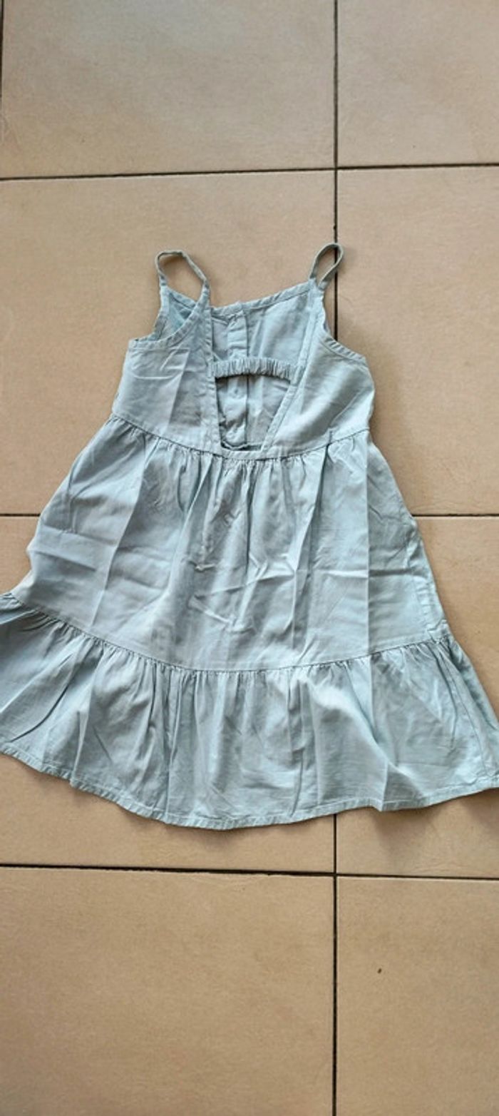 Robe ouvert dos - photo numéro 4