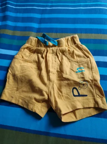 Short 3 mois