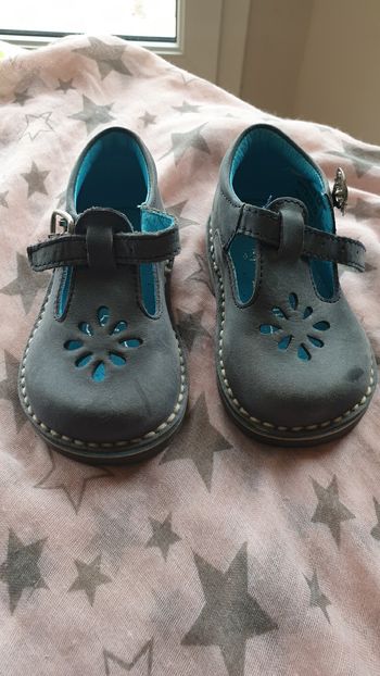 Chaussures garçon 20