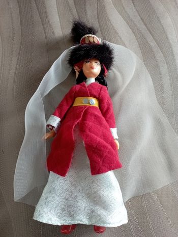 Poupée artisanale Vintage pays Est 