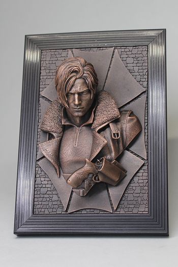 Figurine cadre Resident Evil Leon Scott Kennedy