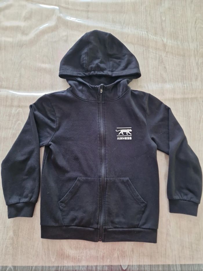 Veste zippée à capuche