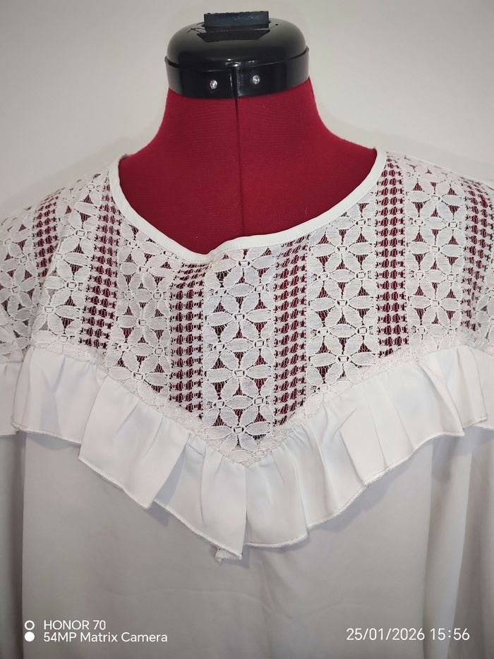 Blouse dentelle - photo numéro 2