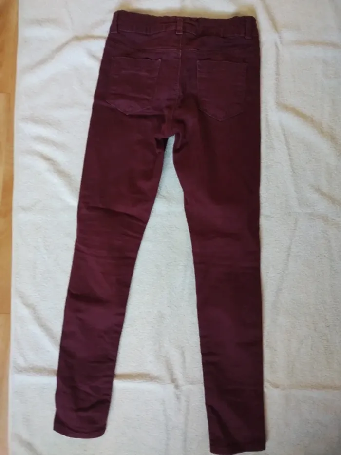🎈Pantalon fille kiabi skinny 9 ans bordeaux 🎈