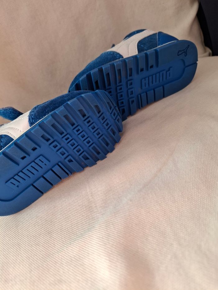 Basket Puma taille 19 - photo numéro 4