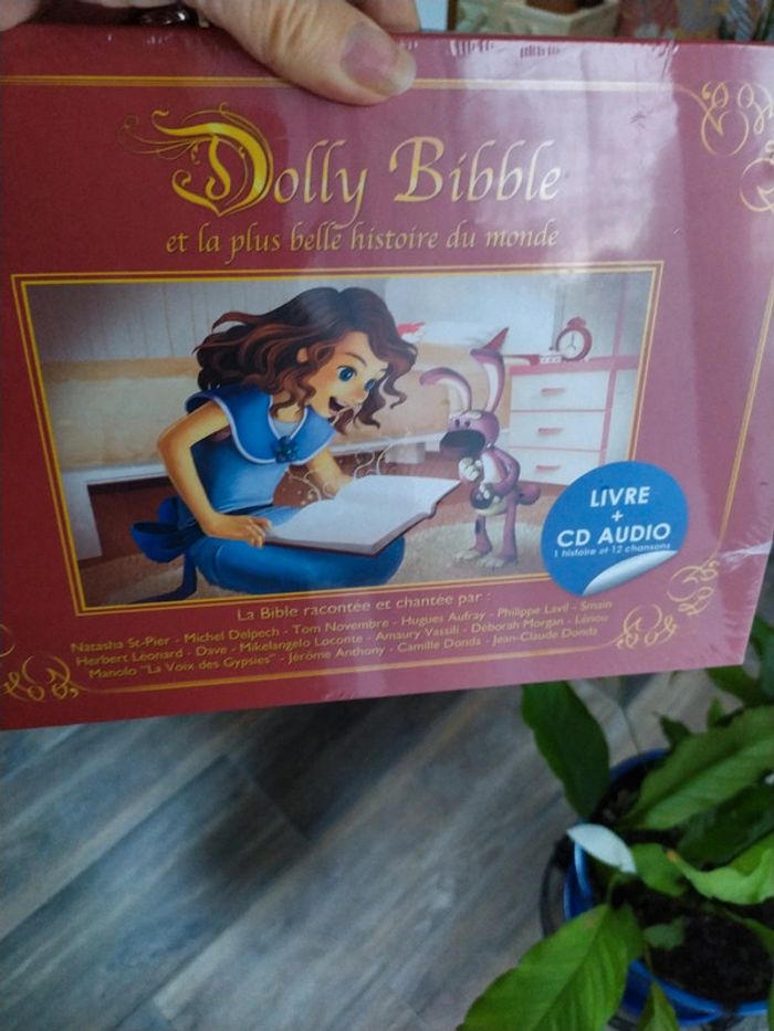 Dolly Bibble et la plus belle histoire du monde - photo numéro 5