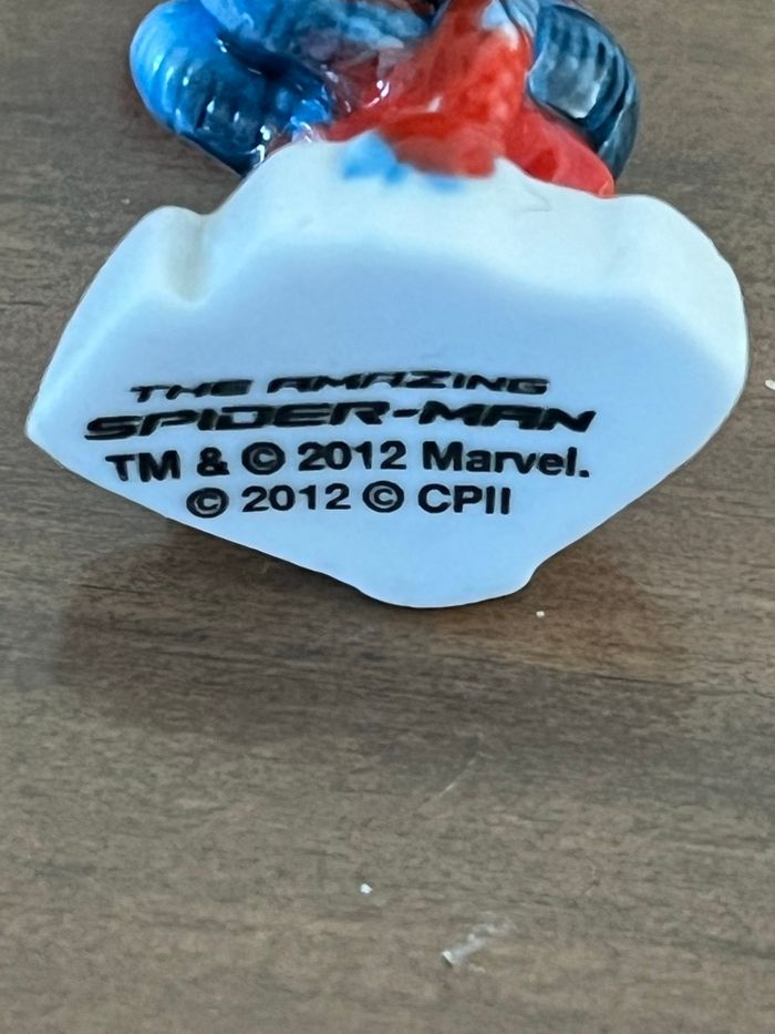 5 fèves Spiderman MARVEL - photo numéro 4