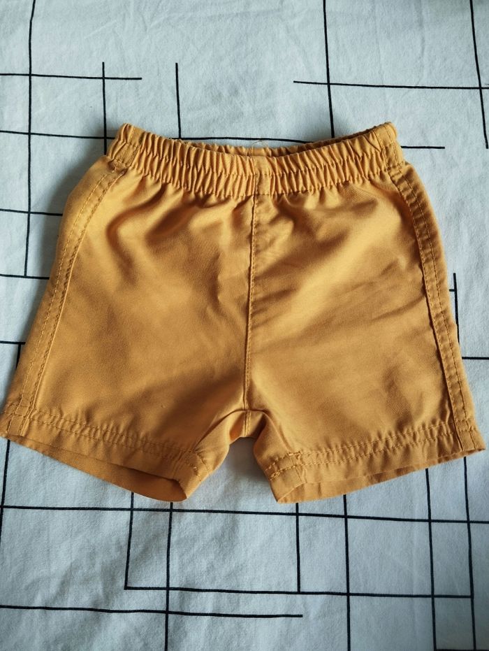 Ensemble tee shirt et short jaune - photo numéro 3