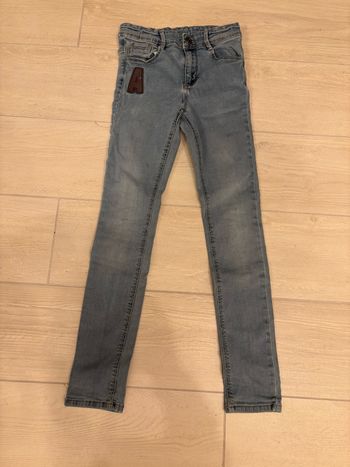 Jean tape à l’œil