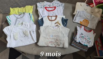 Lot de vêtements garçons 9 mois
