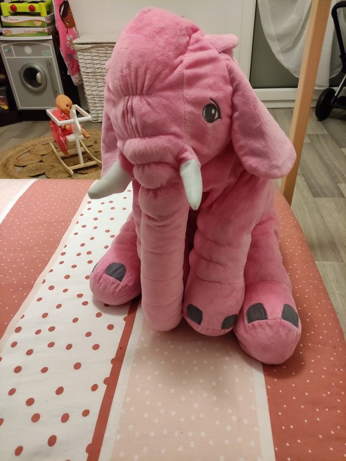 Peluche éléphant
