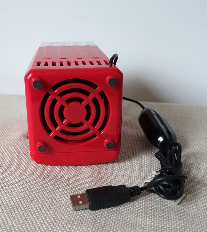Mini frigo vintage année 2007 - Branchement USB avec interrupteur - Testé - Fonctionnel - photo numéro 5