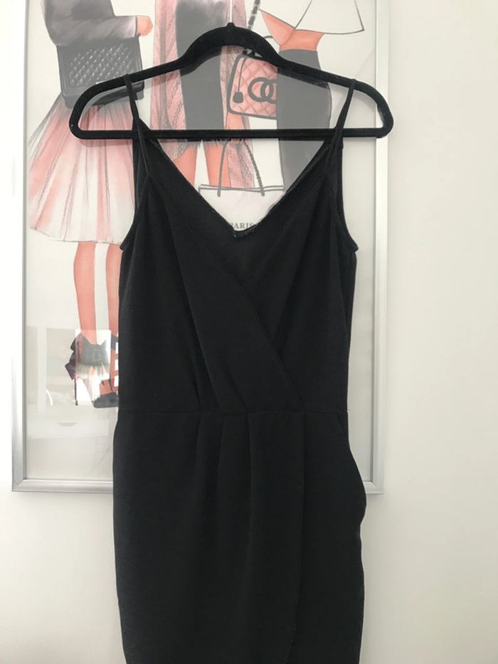 Robe noire bretelle Mango S