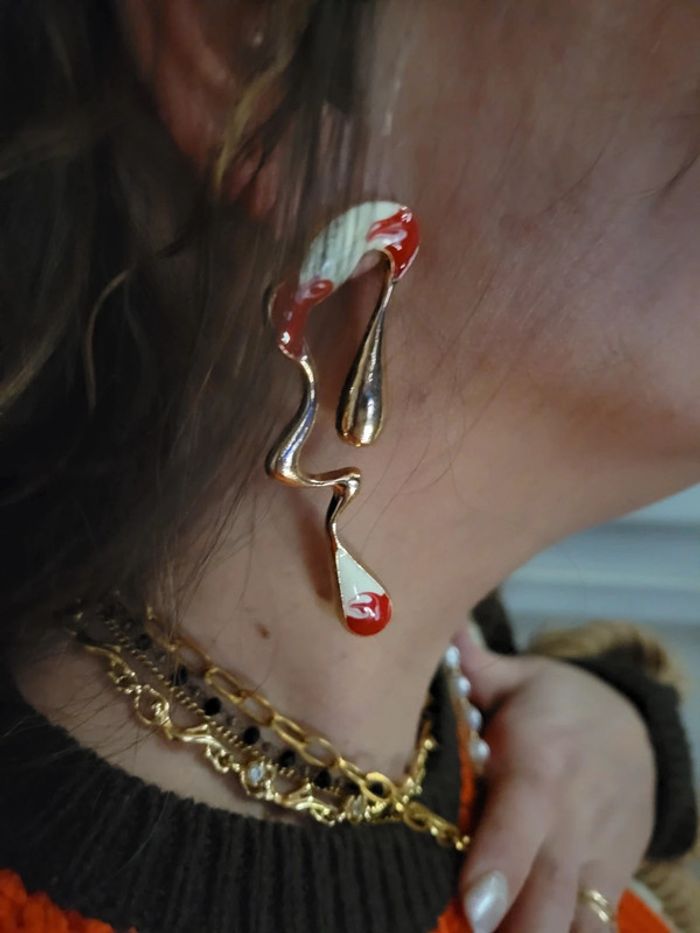 Boucles asymetriques bi colores - photo numéro 9