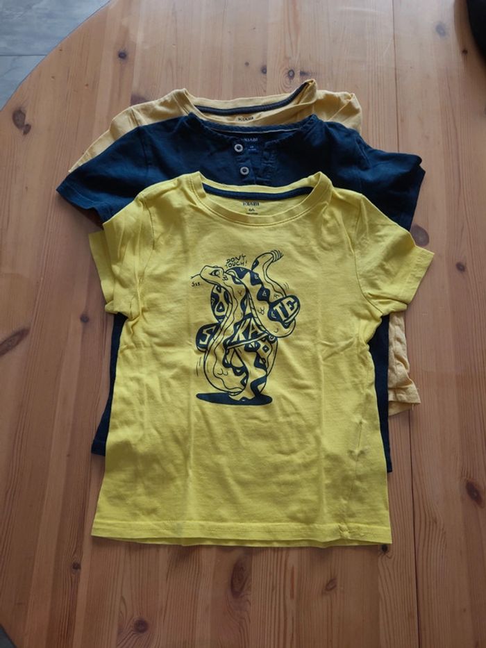 Lot t shirt 6 ans