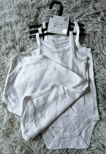 Lot 3 bodies neuf étiquetter 🐯