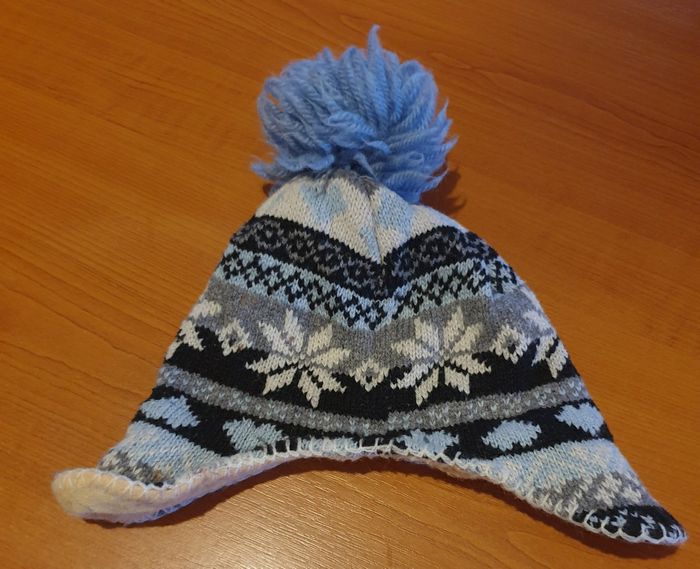 Bonnet - photo numéro 2